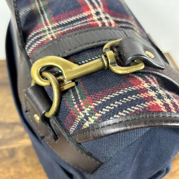 Filson X Brooks Brothers Medium Field Bag - Made in USA - Rare - Picture 13 of 13